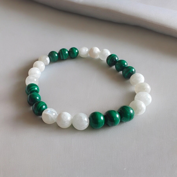 Malachite and Moonstone Bracelet Natural Stones 8mm Unisex - Picture 2 of 6